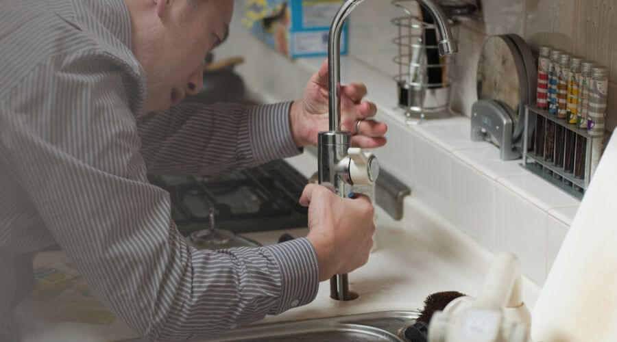 Professional expert plumbing services in Tonganoxie, KS